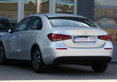 Mercedes-Benz A 180, 2020