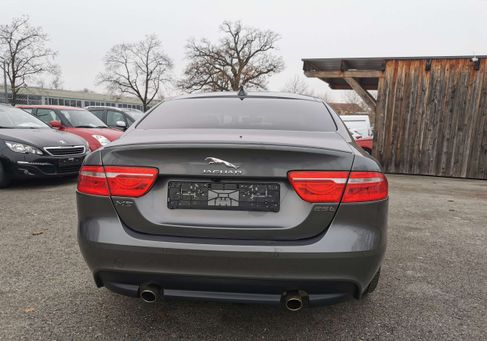 Jaguar XE, 2019