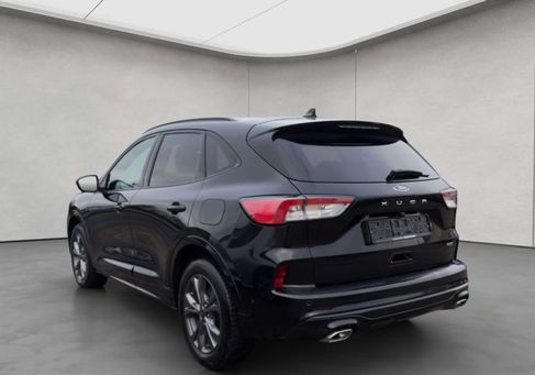 Ford Kuga, 2022