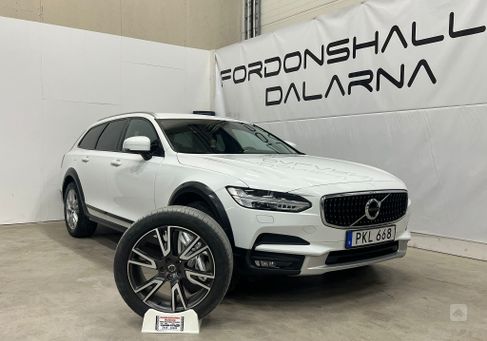 Volvo V90 Cross Country, 2018