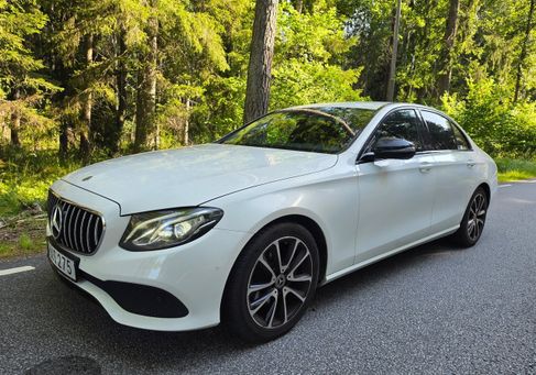 Mercedes-Benz E 200, 2018