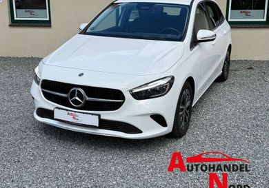 Mercedes-Benz B 220, 2023