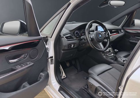 BMW 216, 2020 2
