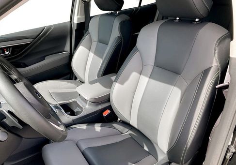 Subaru OUTBACK, 2025