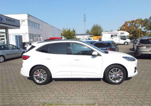 Ford Kuga, 2020