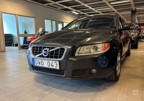 Volvo V70, 2010