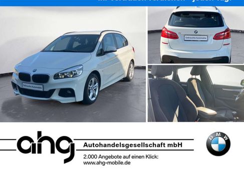 BMW 218, 2017