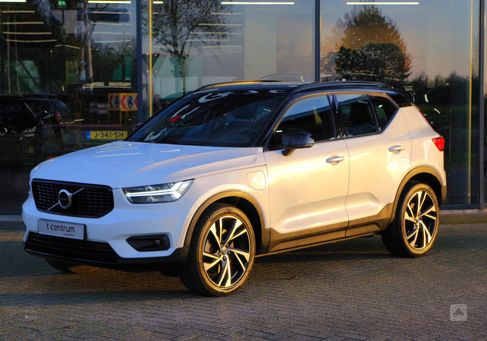 Volvo XC40, 2021