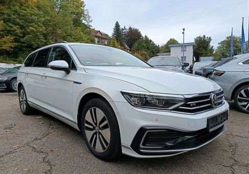 Volkswagen Passat Variant, 2020