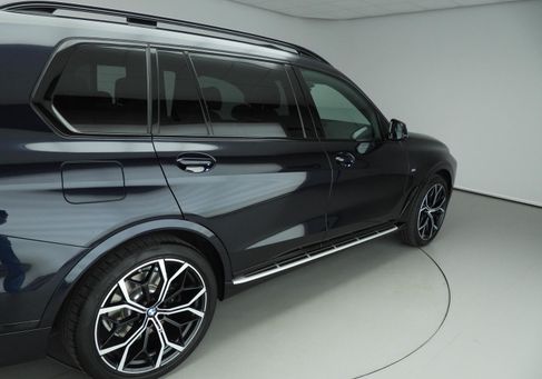 BMW X7, 2023