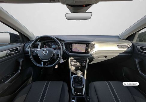 Volkswagen T-Roc, 2021 3
