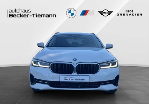 BMW 520, 2022
