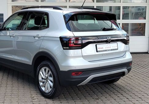 Volkswagen T-Cross, 2025 2
