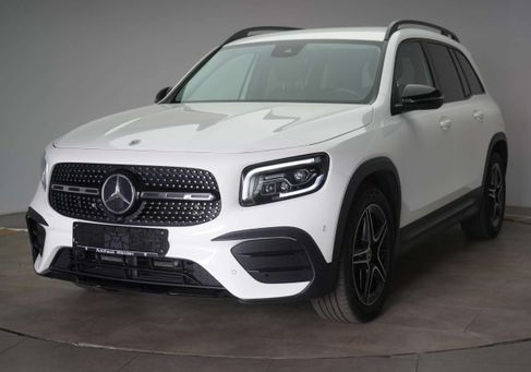 Mercedes-Benz GLB 200, 2022 3