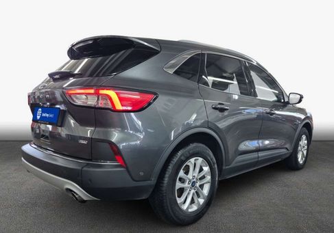 Ford Kuga, 2022