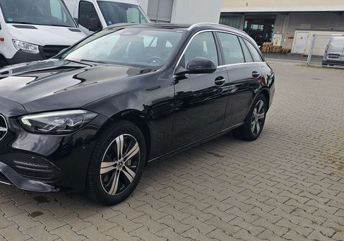 Mercedes-Benz C 300, 2022 3