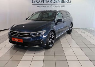 Volkswagen Passat, 2021
