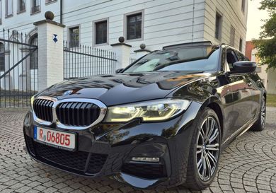 BMW 330, 2021