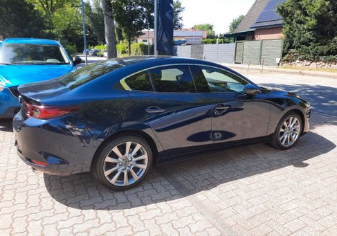 Mazda 3, 2024