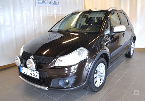 Suzuki SX4, 2013