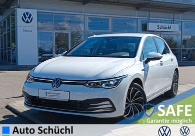 Volkswagen Golf, 2024
