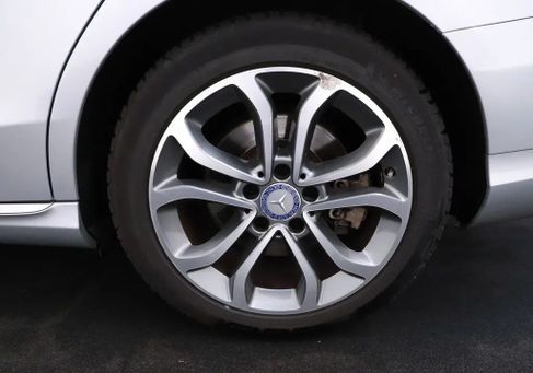 Mercedes-Benz C 350, 2016