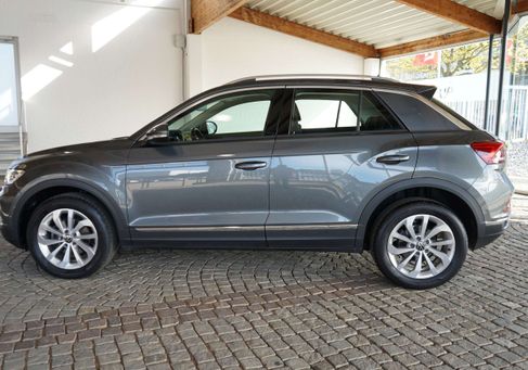 Volkswagen T-Roc, 2022