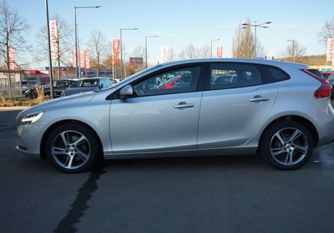 Volvo V40, 2017