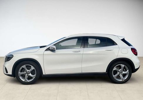 Mercedes-Benz GLA 180, 2018 3