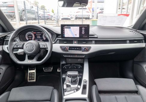 Audi A4, 2022 2