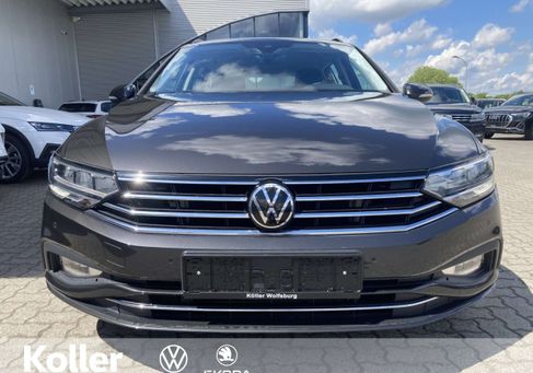 Volkswagen Passat, 2022