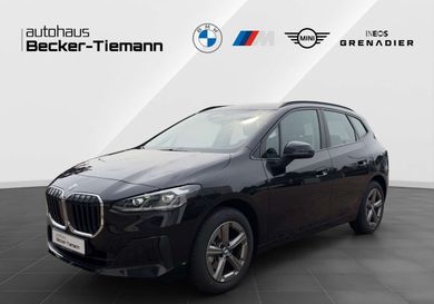 BMW 220, 2025