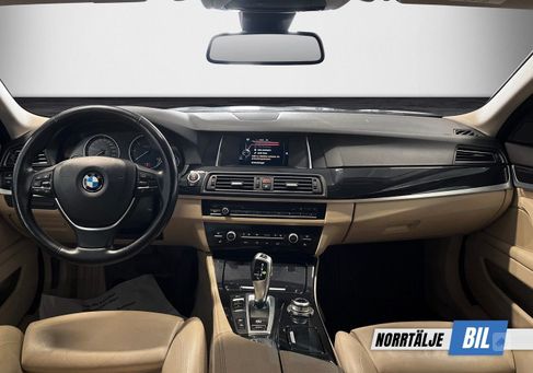 BMW 520, 2015