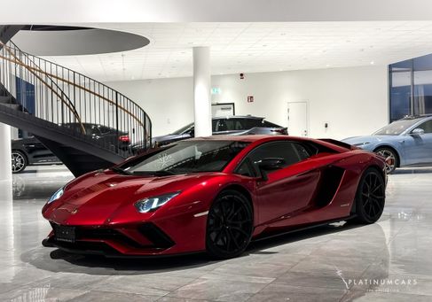 Lamborghini Aventador, 2018