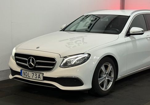 Mercedes-Benz E 200, 2020