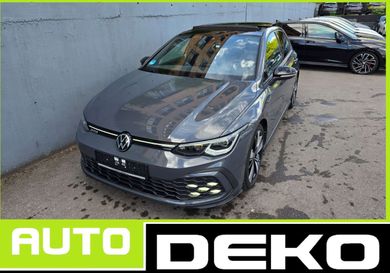 Volkswagen Golf, 2022