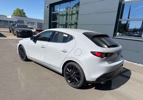 Mazda 3, 2026