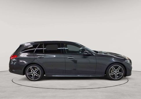 Mercedes-Benz C 300, 2023 3