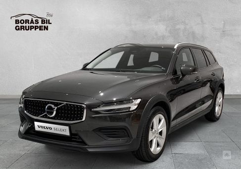 Volvo V60 Cross Country, 2024