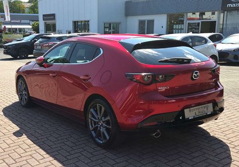 Mazda 3, 2025