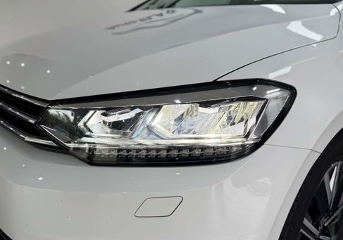 Volkswagen Touran, 2024 3