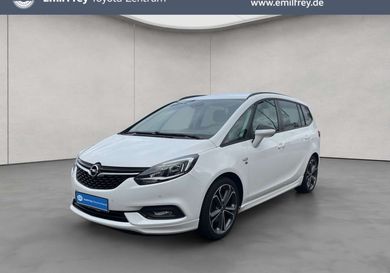 Opel Zafira, 2017
