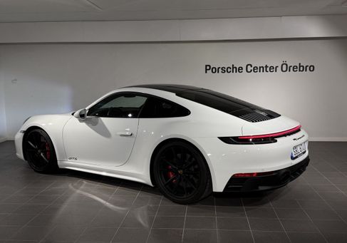 Porsche, 2024