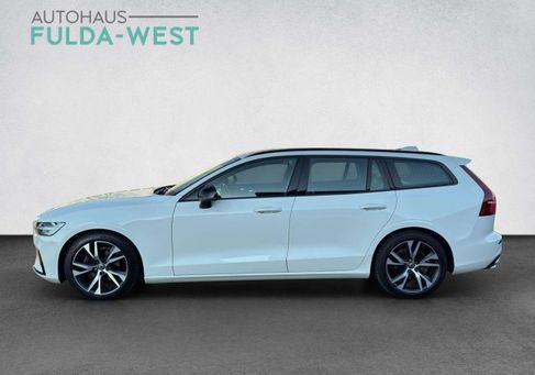 Volvo V60, 2021