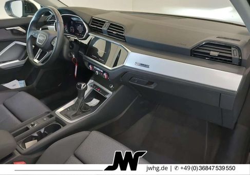 Audi Q3, 2023 3