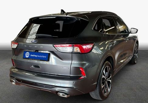 Ford Kuga, 2022