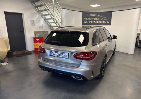 Mercedes-Benz C 300, 2021