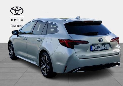 Toyota Corolla, 2025 3