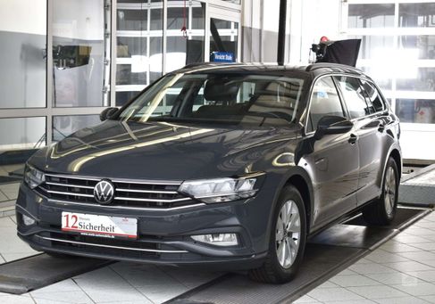 Volkswagen Passat Variant, 2021