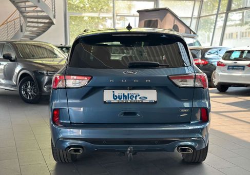 Ford Kuga, 2022